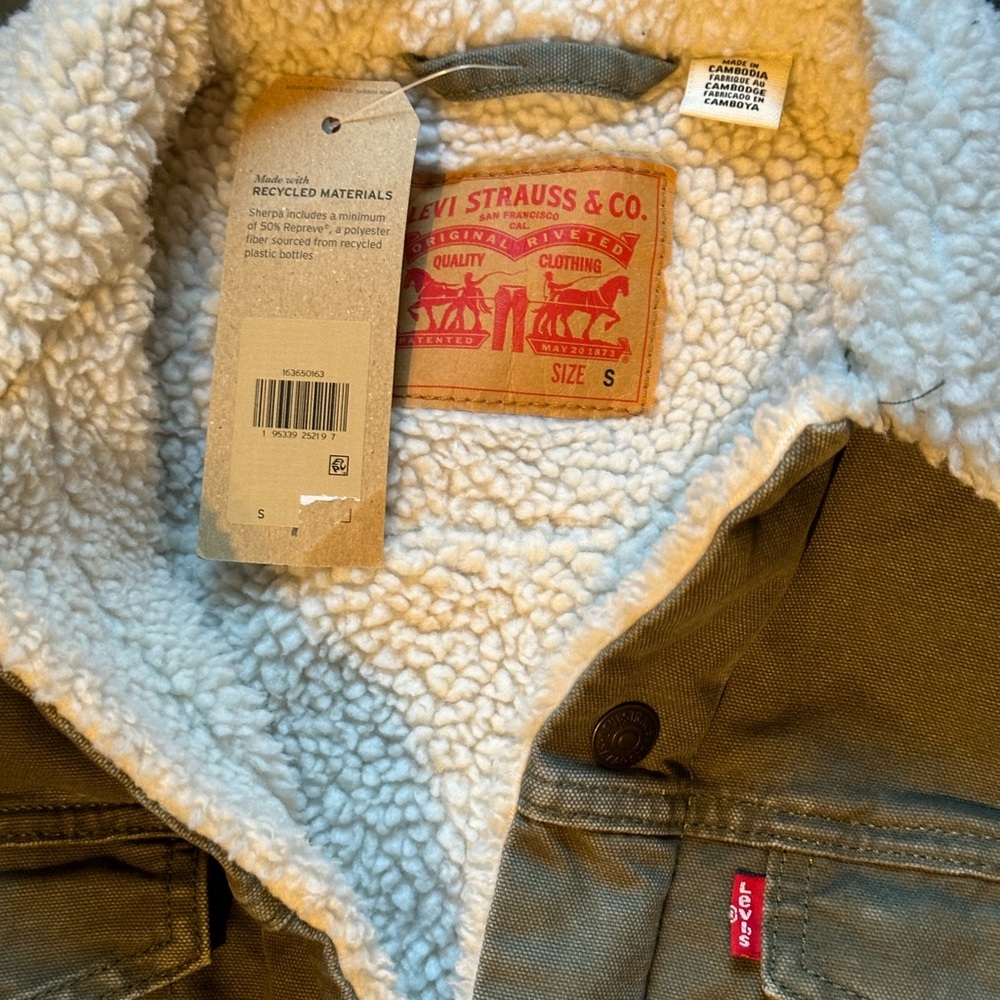 NWT Levi Strauss & Co. Men’s Olive Bomber CUSTOM Pendleton wool blanket Jacket